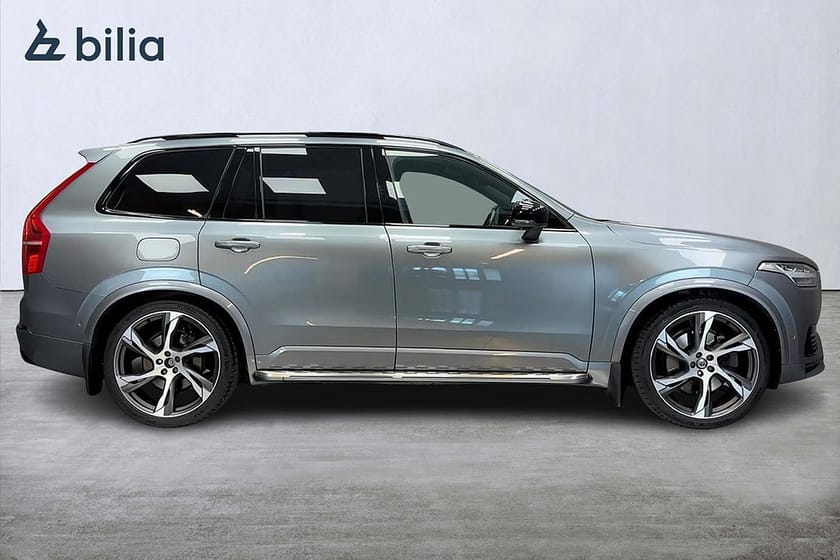 Bild 3 av Volvo XC90 7-seater T8/R-Design/HuD/360°/B&W/Luft/Drag/Se spec!