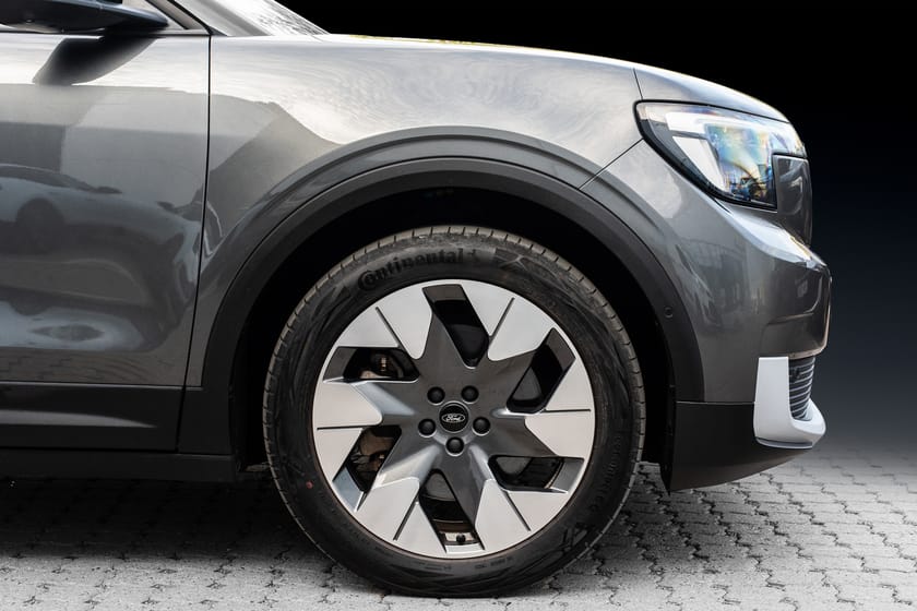Bilde 5 av Ford Explorer EV Extended Range AWD