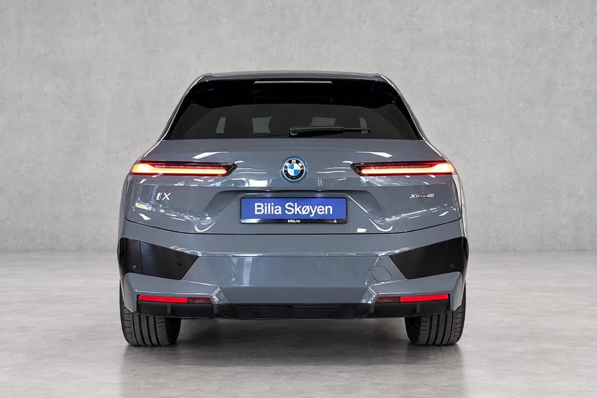Bilde 3 av BMW iX xDrive40