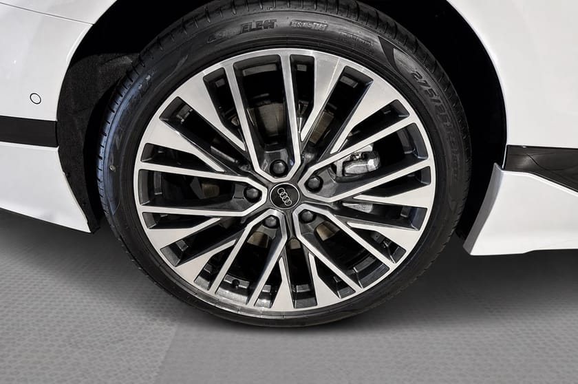 Bild 5 av Audi A6 Avant e-tron performance 367hk S-line *SE UTRUSTNING*