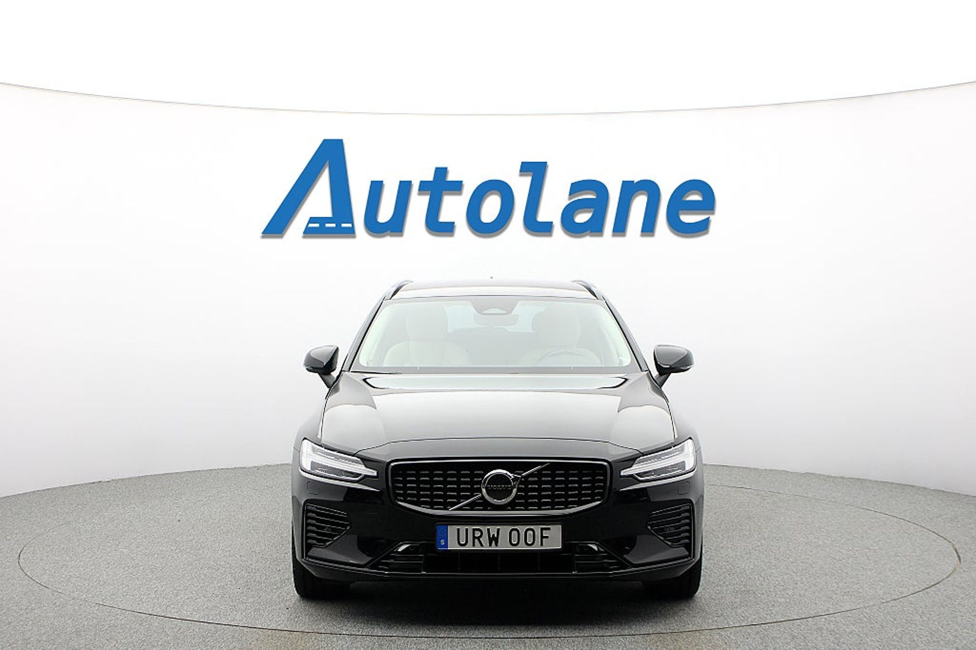 Volvo V60 Recharge T8 AWD Plus Dark 2023, bild 3/10