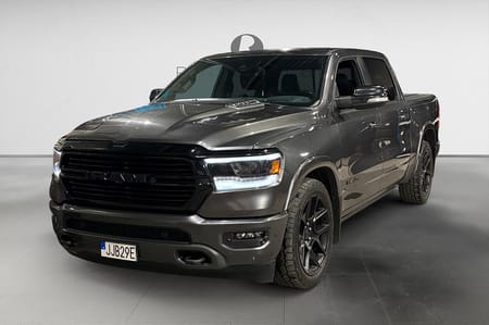 RAM 1500 Crew Cab 5.7 V8 HEMI 395 HK LARAMIE NIGHT DRAG 360° NAVI MOMS