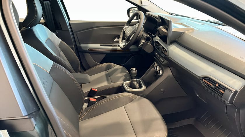 Bild 3 av Dacia Sandero Stepway EXTREME TCE 110 *Privatleasing från 2190kr/mån)