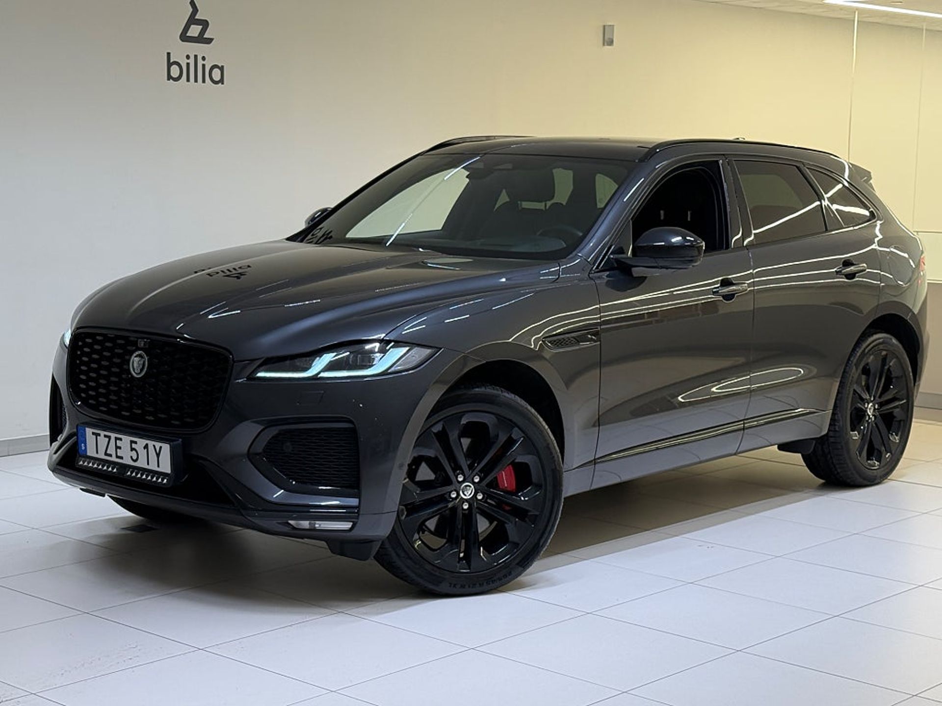 Jaguar F-Pace