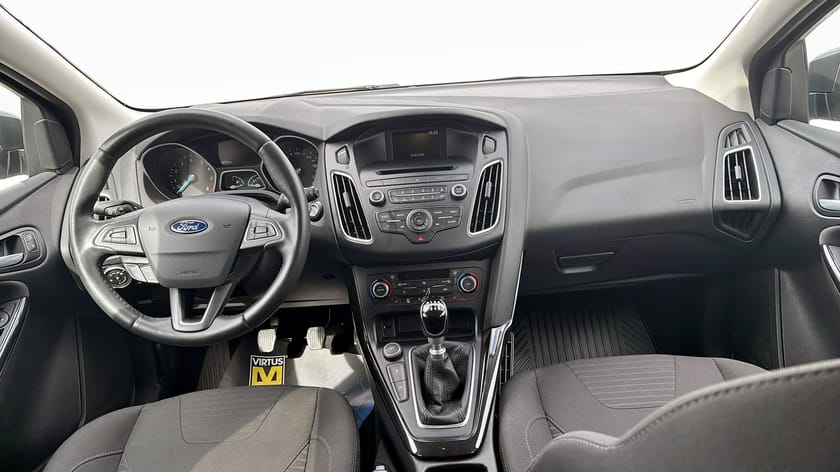 Bild 4 av Ford Focus Kombi 1.0 125hk Titanium Kamrem bytt