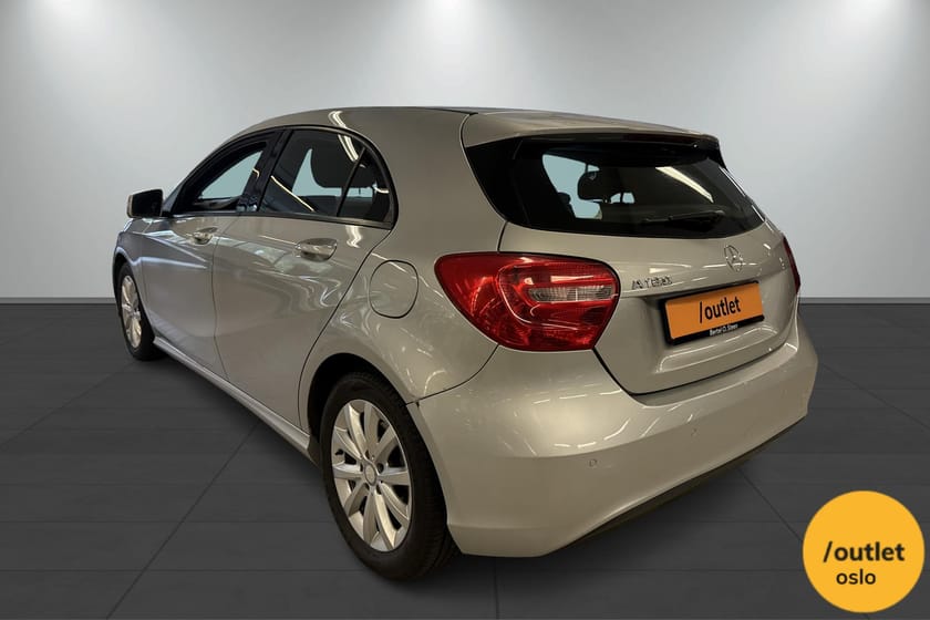 Bilde 3 av Mercedes-Benz A 180 122HK Automat | EU Til 08.2028 | Servicehistorikk