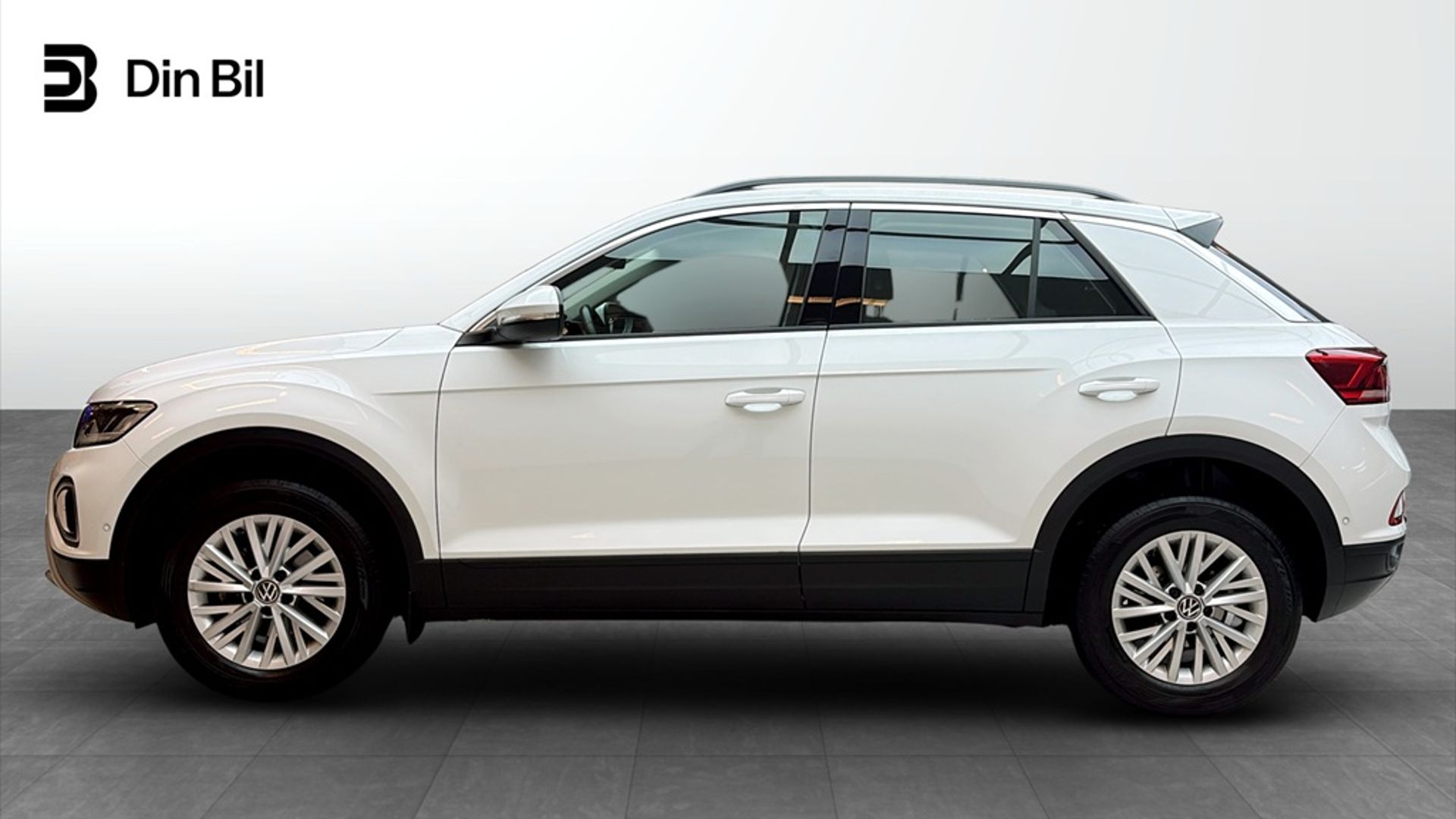 Volkswagen T-Roc 1.5 TSI 150HK DSG7 Drag 2024, bild 2/10