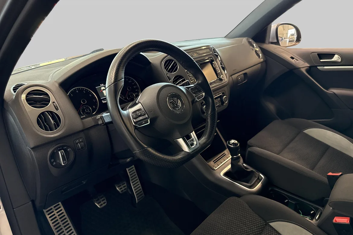picture of a car