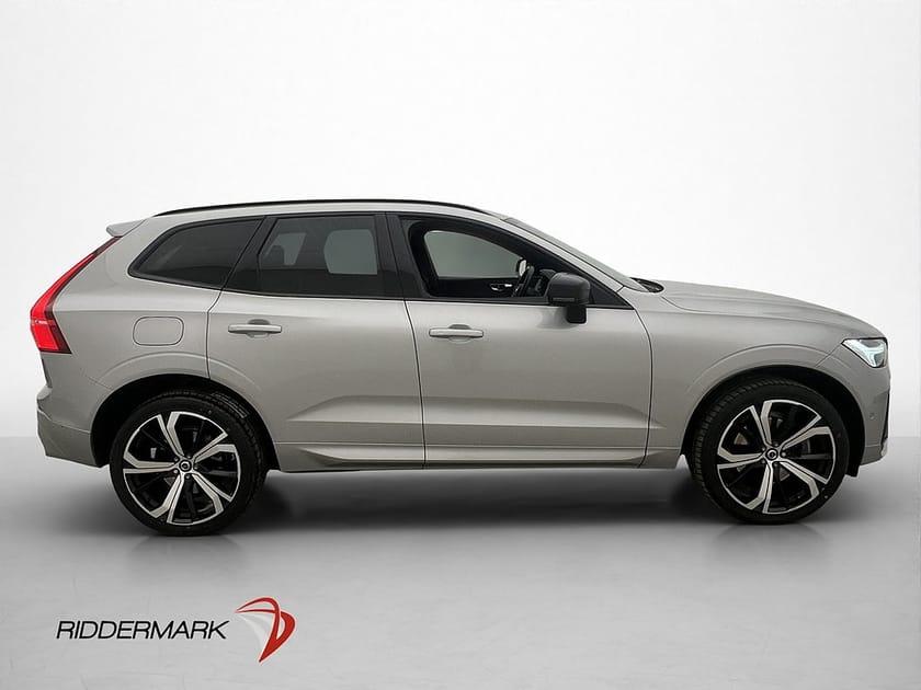 Bild 3 av Volvo XC60 Recharge T8 AWD R-Design Pano H/K 360° Värm Drag
