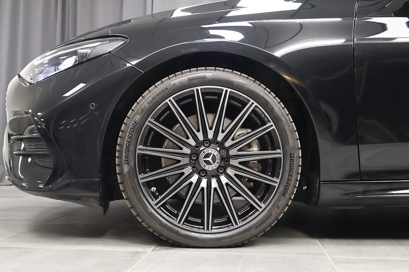 Bild 5 av Mercedes-Benz CLA 250+ AMG Line Plus Head-UP Burmester Pano Rattvärme