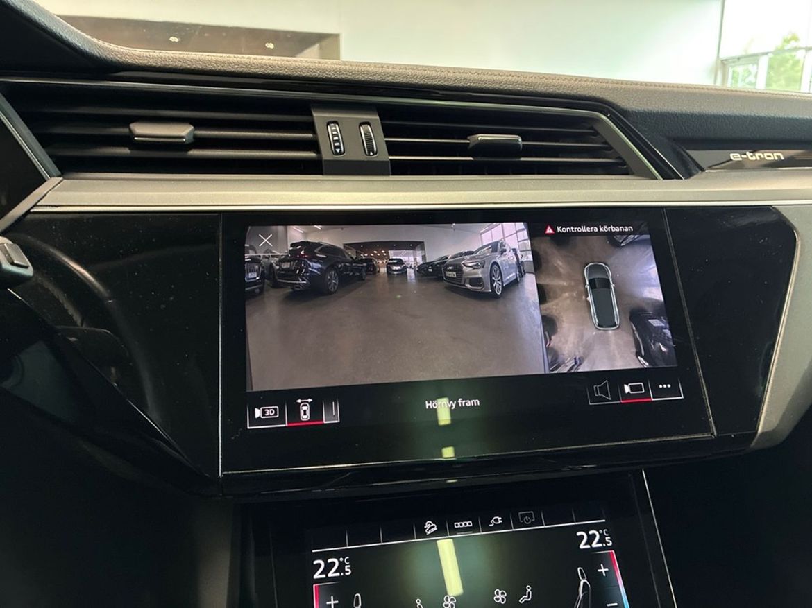 Audi Audi e-tron 55 quattro — bild 17