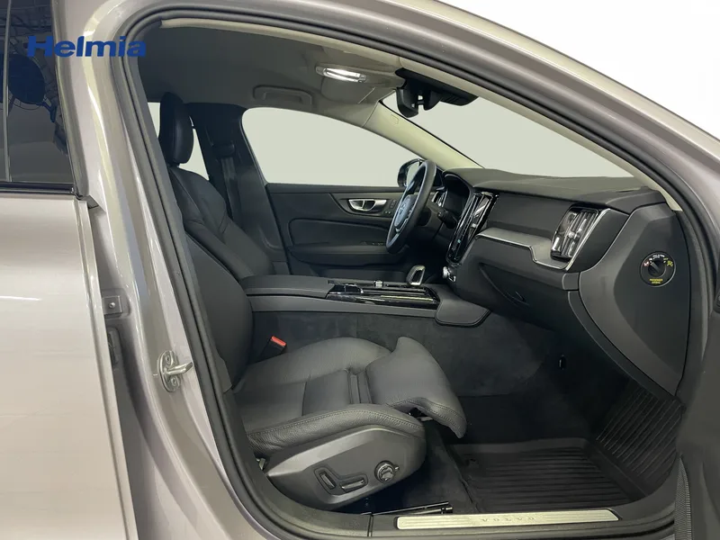 Bild 14 av 18 – Volvo V60 T6 Plus Dark Nordic Edition Plus Nordic Edition