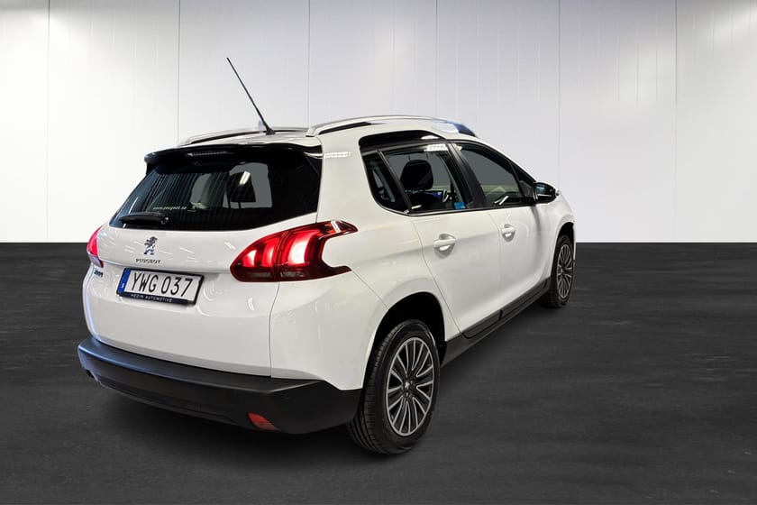 Bild 3 av Peugeot 2008 1.2 PureTech 110 EAT | Farthållare | Backsensorer | Bluetooth |