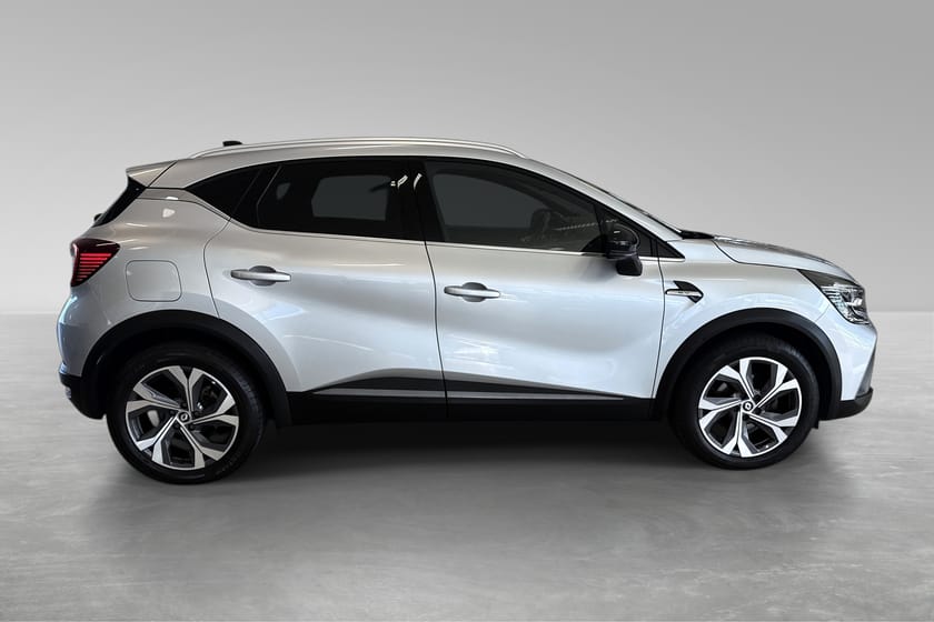 Bilde 4 av Renault Captur E-TECH Plugin-Hybrid 160 RS-Line/ E-Tech/ R.kam/ Acc/ Bt/ Navi/ +++