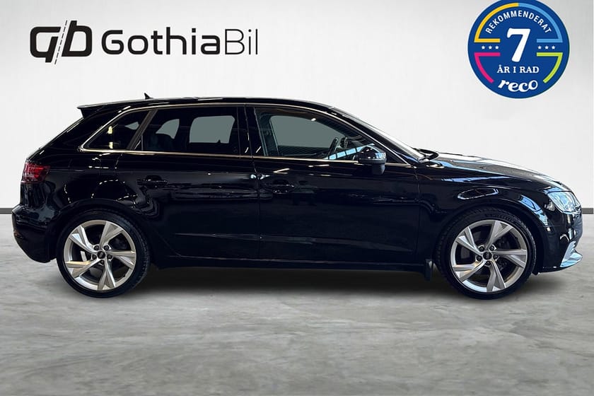Bild 4 av Audi A3 Sportback 2.0 TDI Aut quattro S 184hk Panorama GPS 18"