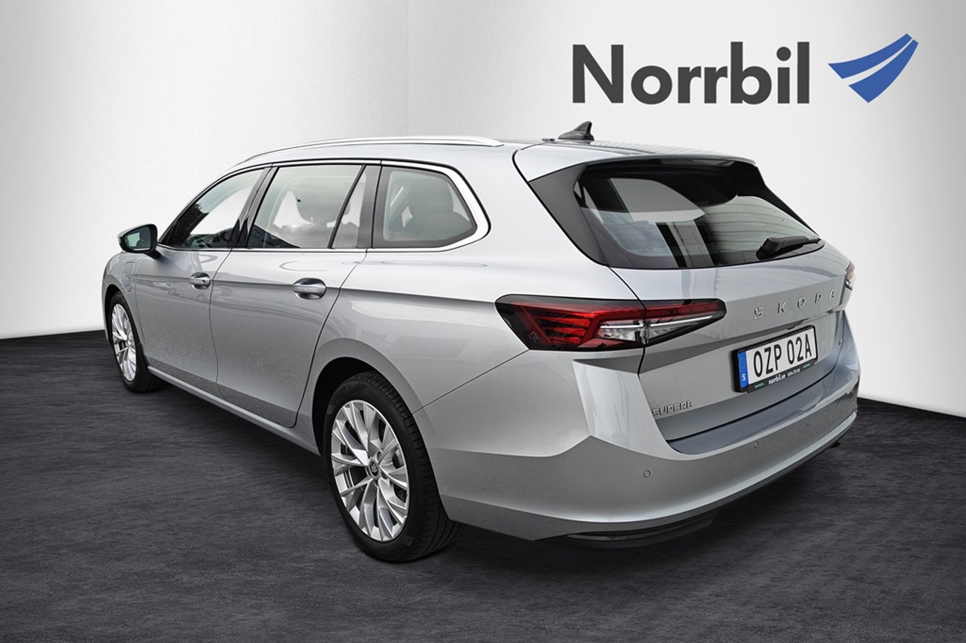 Skoda Superb 2025, bild 3/10