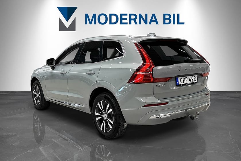 Bild 4 av Volvo XC60 Recharge T6 AWD 350hk Moms Panorama Dragkrok B-kamera