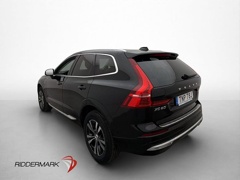 Bild 5 av Volvo XC60 Recharge T6 AWD 350hk Core Edt Pano 360° Skinn