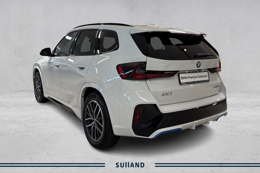 Bilde 3 av BMW iX1 xDrive30 | M-sport | Krok | Velholdt | H&K