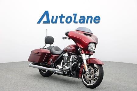 Harley-Davidson Street Glide Special Special* Milwaukee-Eight, Nytt bakdäck, ABS, Radio