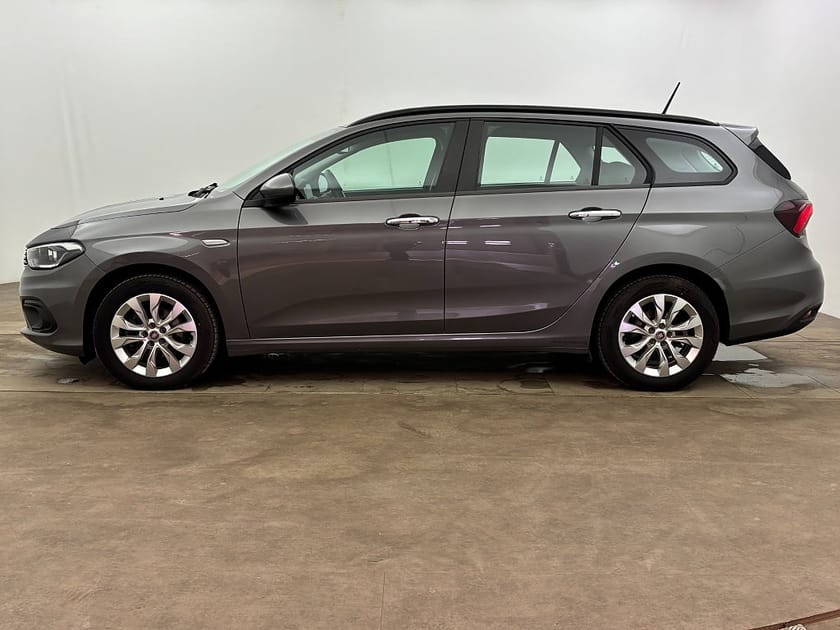 Bild 3 av Fiat Tipo Kombi 1.4 FIRE T-JET 120hk Backkamera Kamrem nybytt