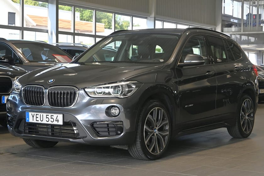 Bild 1 av BMW X1 xDrive20d Aut Sport line Pano H/K Drag HUD