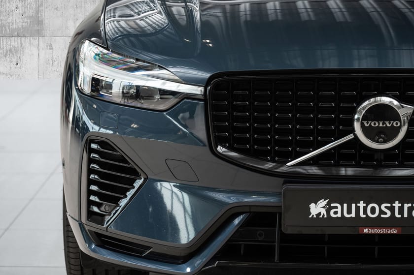 Bilde 3 av Volvo XC60 Ultra Dark | Krok | HK | Hud | 360 | Pano | 20" |