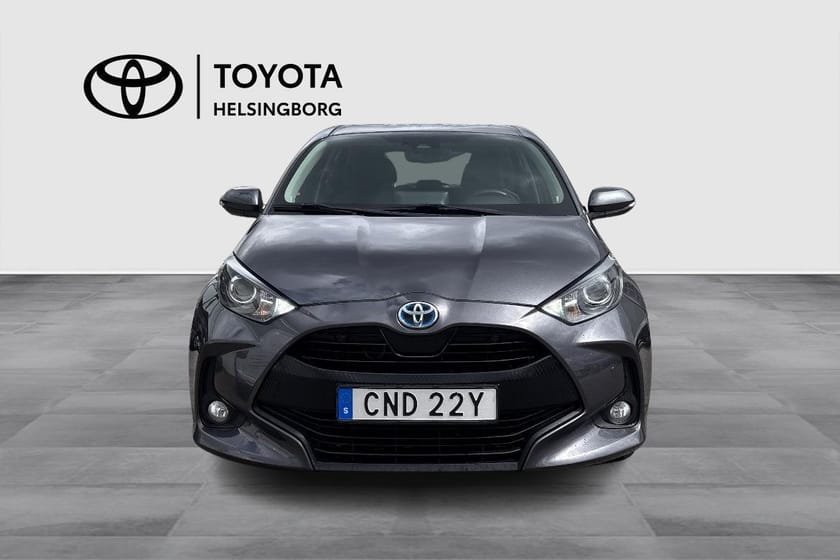 Bild 2 av Toyota Yaris Hybrid 1,5 5d Active med Komfortpaket