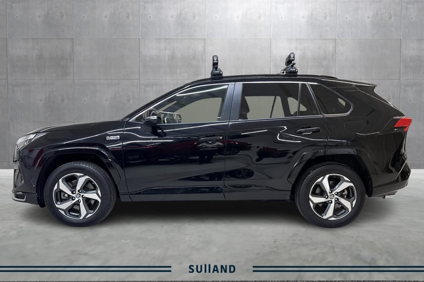 Bilde 2 av Toyota RAV4 Plug-in Hybrid Active Tech AWD-i - 2.5l- 306hk