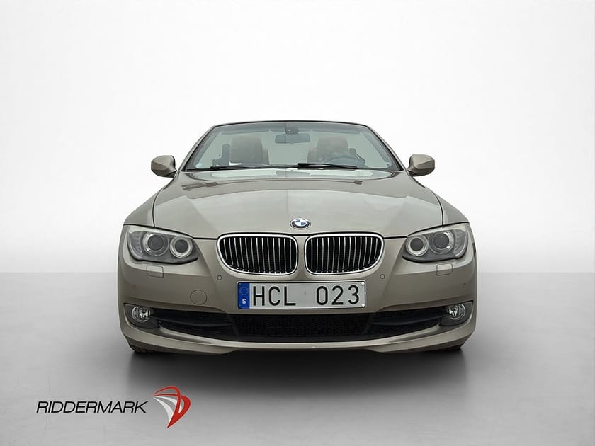 Bild 2 av BMW 330i Convertible 330 Comfort Skinn P-Sensorer Tre-Brukare