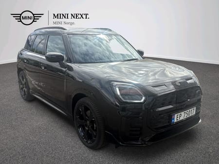 MINI Countryman SE ALL4 JCW Trim, Package L