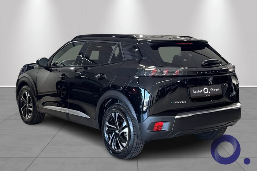 Bilde 3 av Peugeot e-2008 GT, Delskinn, Keyless, LED, NAVI, Adaptiv cruise