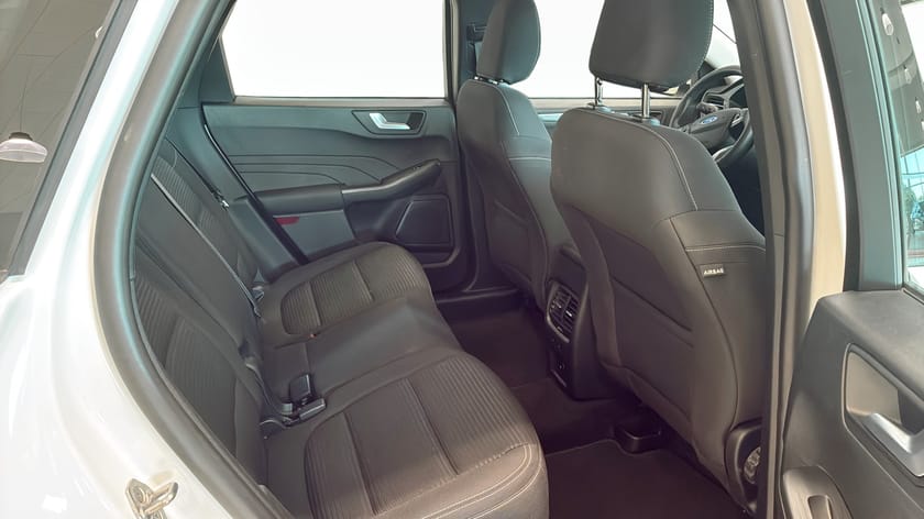 Bild 5 av Ford Kuga Plug-In Hybrid TITANIUM 2.5 FWD 225HK CVT