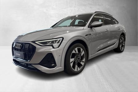 Audi e-tron Sportback 55 quattro / S Line / Skinnseter