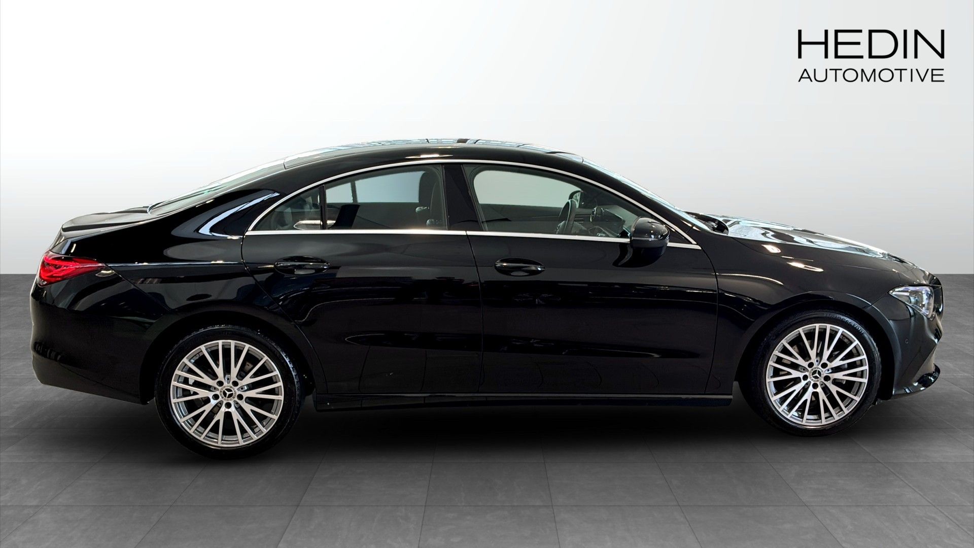 Mercedes-Benz CLA 200 2022, photo 6/10