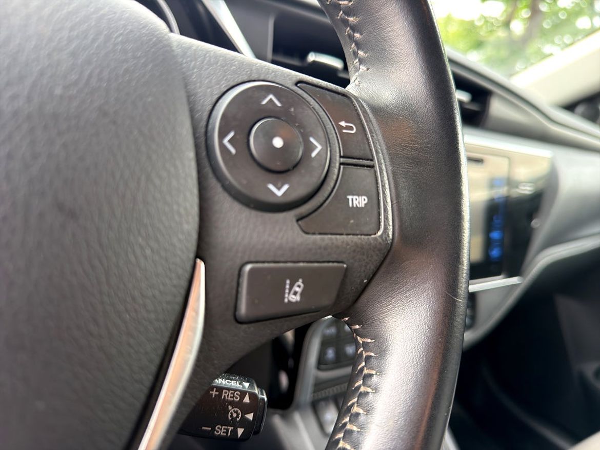 Toyota Auris Hybrid, bild 15 av 16