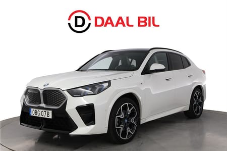 BMW iX2 xDrive30 64,7 kWh 306HK M-SPORT DRAG PANO P-VÄRM 3D