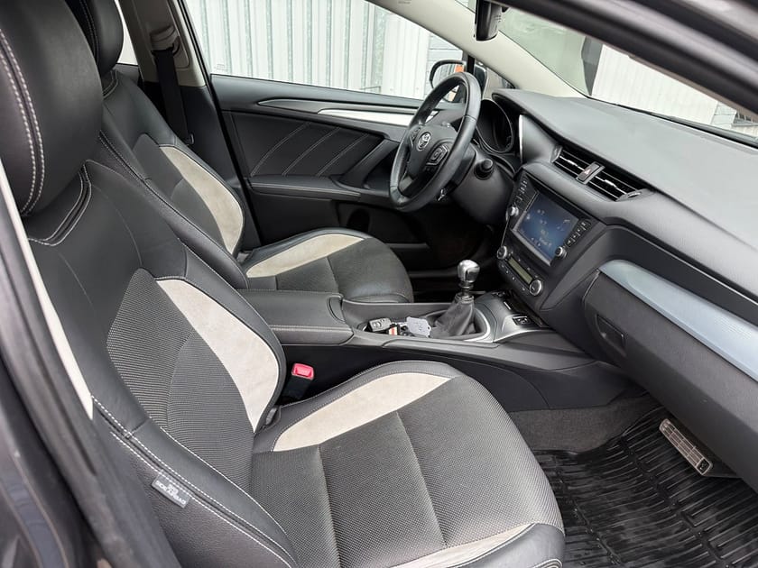 Bild 5 av Toyota Avensis Kombi 1.8 147HK ACTIVE PLUS / DRAG / 11200Mil