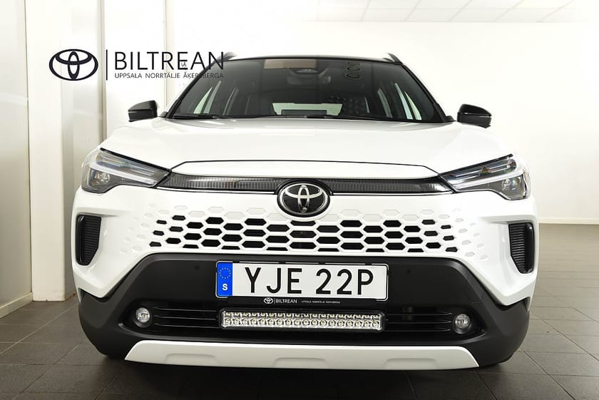 Bild 5 av Toyota Corolla Cross Hybrid AWD-i Elhybrid AWD Executive Drag Skinn JBL Pano LED-ramp