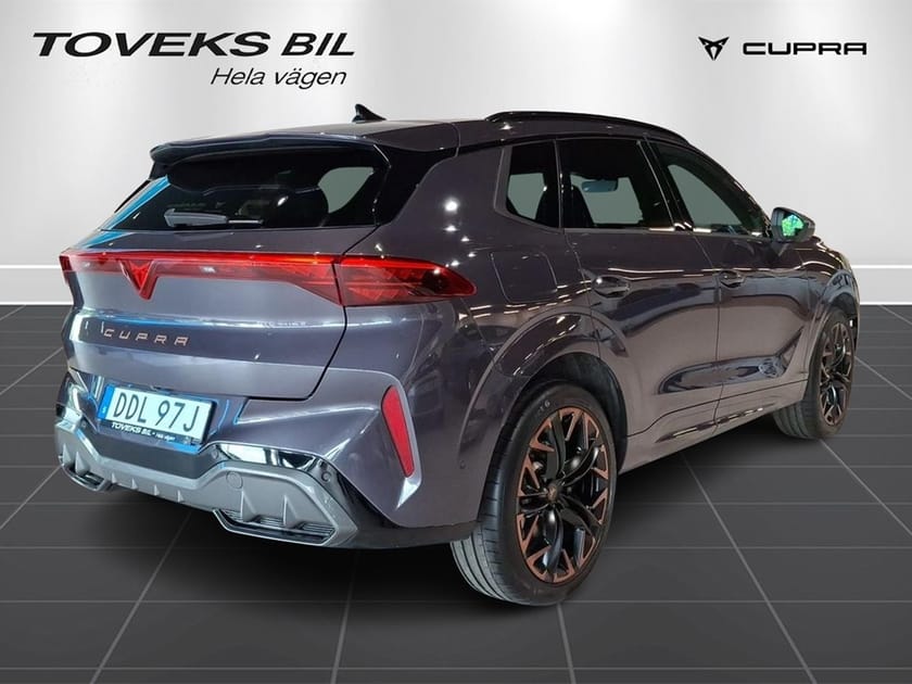 Bild 3 av CUPRA Terramar VZ e-Hybrid 1.5 272 HK LADDHYBRID