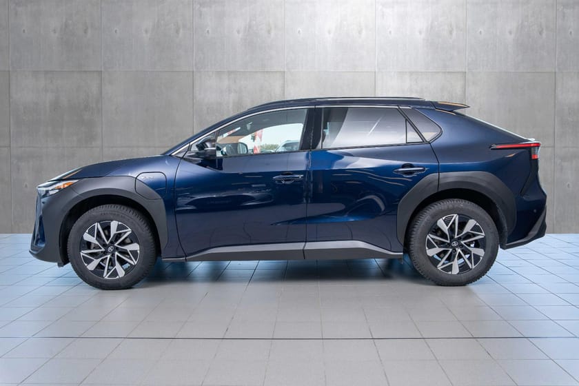 Bilde 2 av Toyota bZ4X AWD Executive