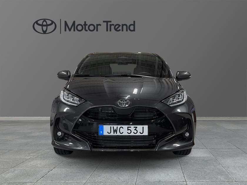 Bild 5 av Toyota Yaris Hybrid 130 1.5 5-D Style Vinterhjul