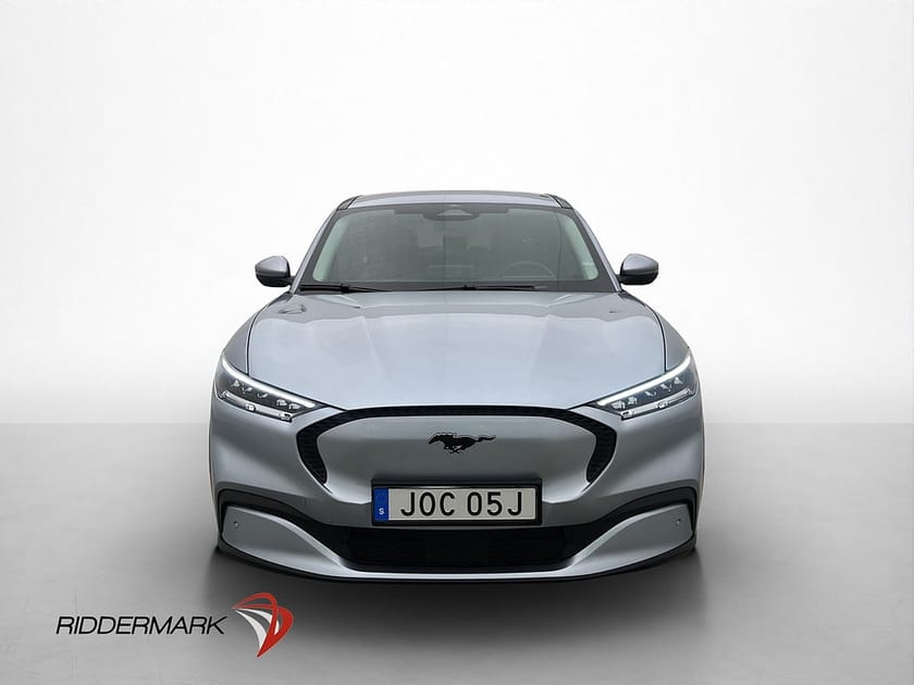 Bild 3 av Ford Mustang Mach-E Standard Range 269hk Kamera CarPlay