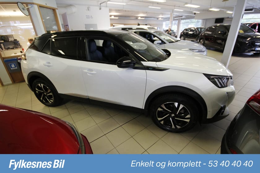 Bilde 2 av Peugeot e-2008 GT 136hk