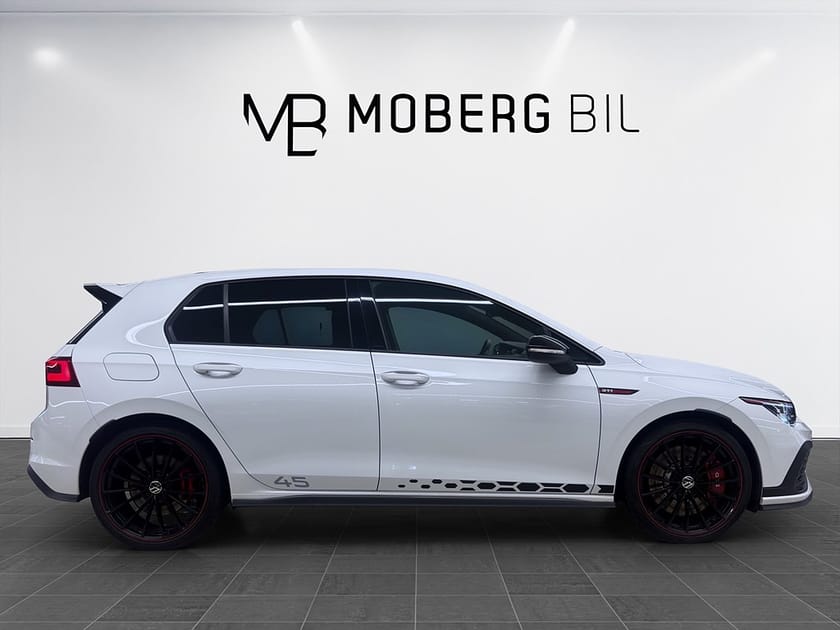 Bild 4 av Volkswagen Golf GTI Clubsport 2.0 TSI 300hk Edition 45