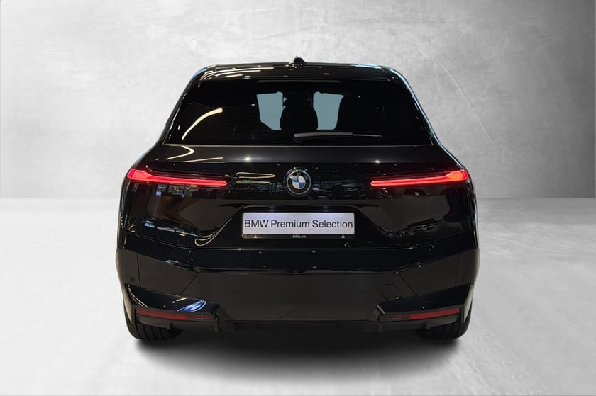 Bilde 3 av BMW iX xDrive40
