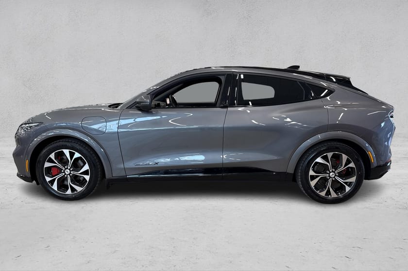 Bilde 2 av Ford Mustang Mach-E Long Range AWD LR 540KM First Edition |Pano|Oppv.Ratt|Hengerfeste
