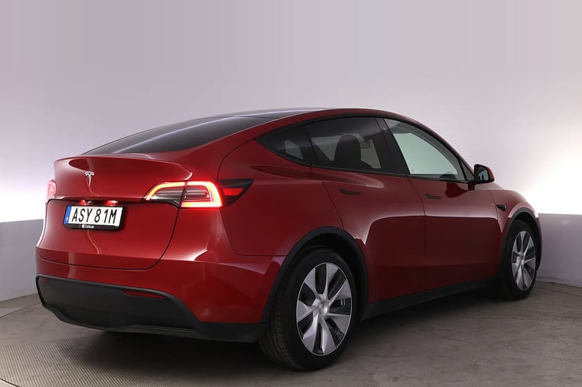 Bild 5 av Tesla Model Y Standard Range RWD Autopilot Panorama