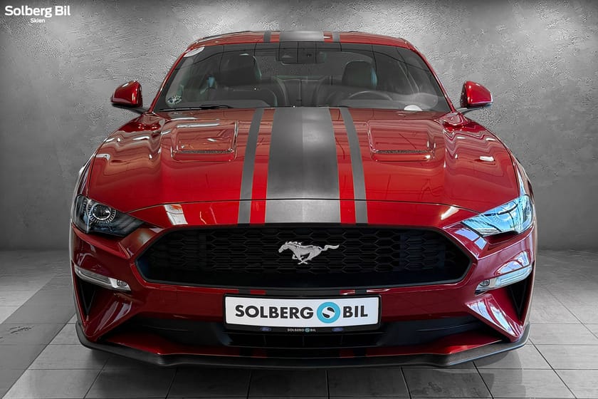 Bilde 2 av Ford Mustang 2,3 290 hk / NY.SERVICE/ STRØKEN?/ SOMMERKLAR