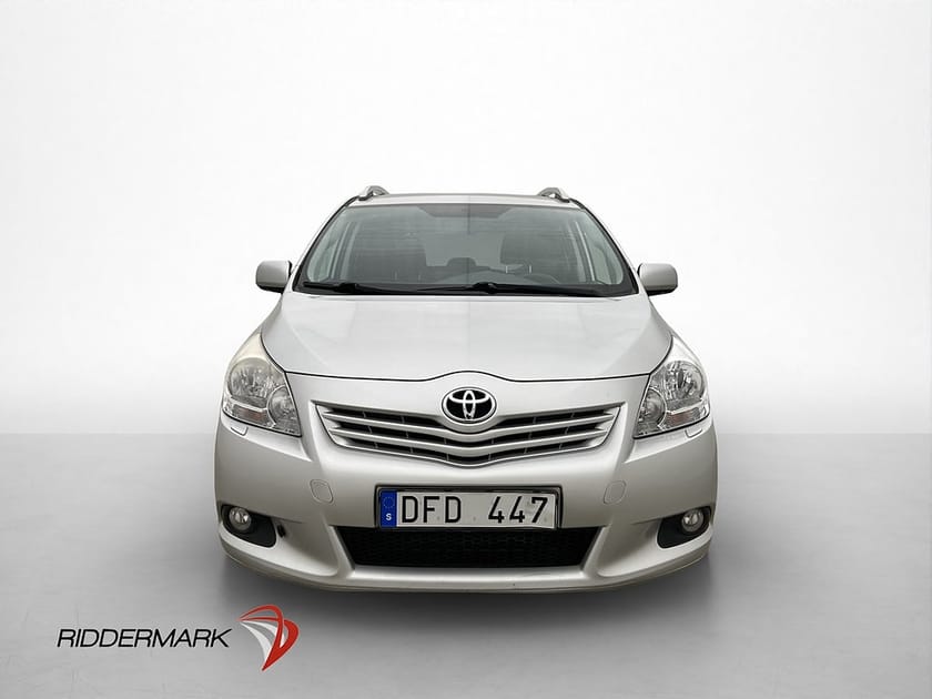 Bild 2 av Toyota Verso 150hk 7-Sits Motorvärmare P-Sensorer Dragkrok